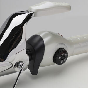 BaBylissPRO&reg; Nano Titanium&trade; Fer &agrave; friser de 1-1/4 po (OUI - S&eacute;rie Limit&eacute;e), , hi-res