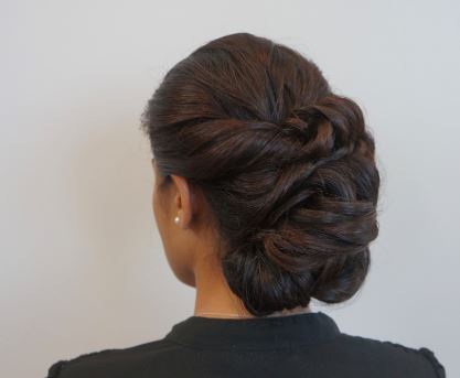 DONNA&rsquo;S ELEGANT HOLIDAY UP-DO